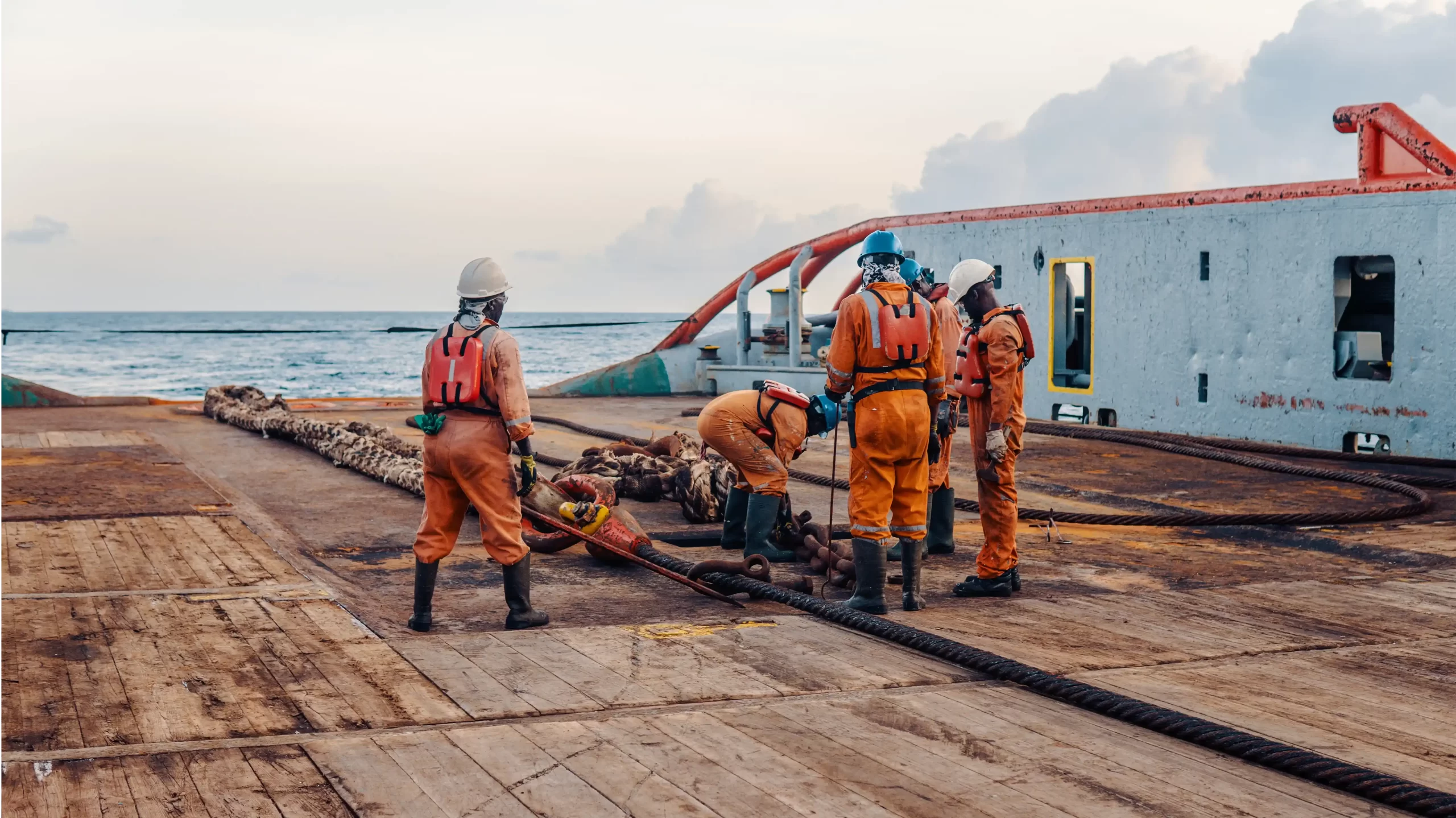 Você sabe em que camada sua empresa está na cadeia de valor do óleo e gás?